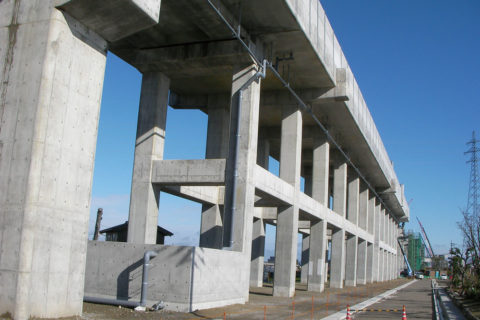 北陸新幹線高架橋